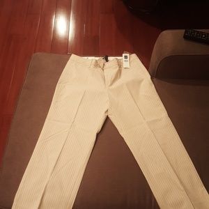 Curvy cropped capri pants